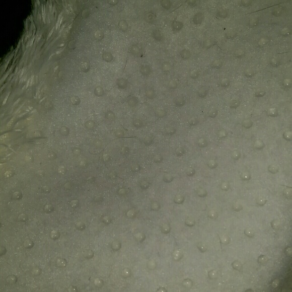 Slippers - Picture 3 of 5